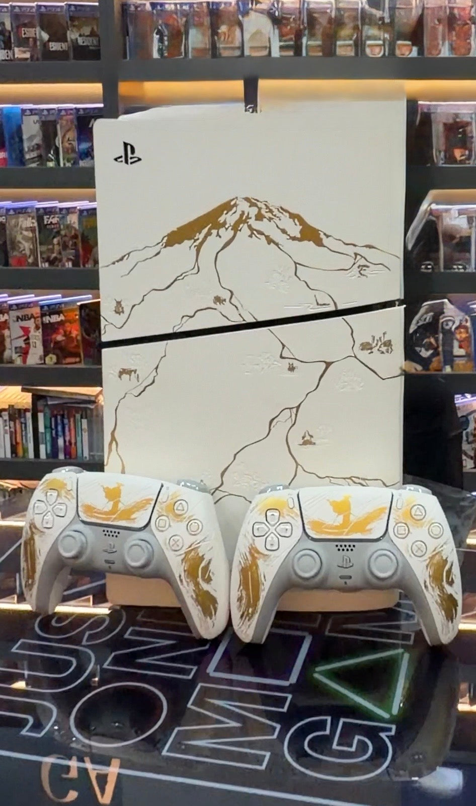 Ps5 slim ghost of yotei (gold)- used